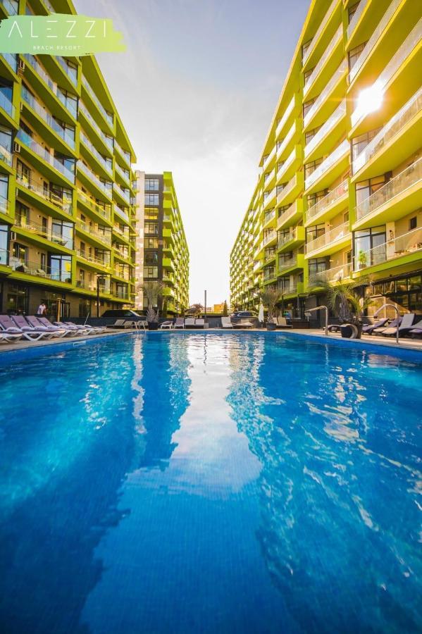 Nicolas By Alezzii Beach Apartament Studio Năvodari Exteriör bild